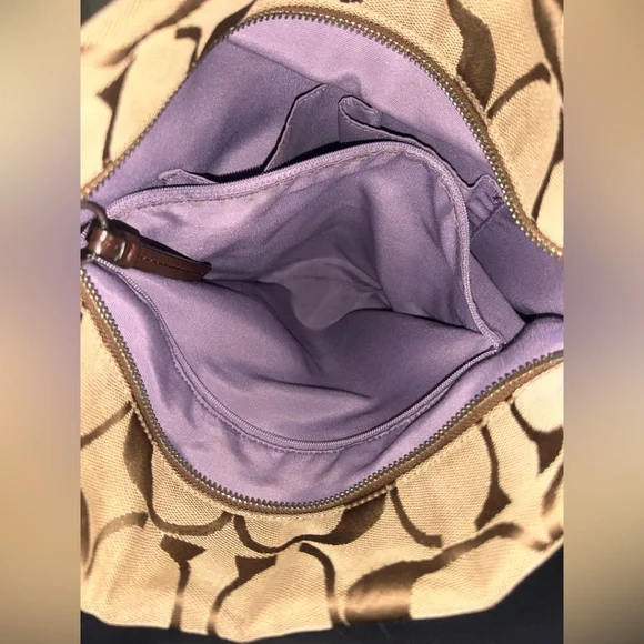 Coach Y2K Signature C Canvas Hobo Bag -EUC- F1257-F15067 - Picture 7 of 16